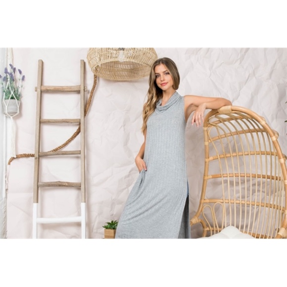 #17 Heathered grey tunic top - Picture 3 of 9